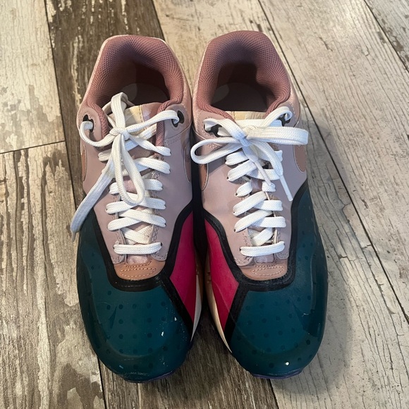 NIKE Air Max size 9.5 - Picture 2 of 5